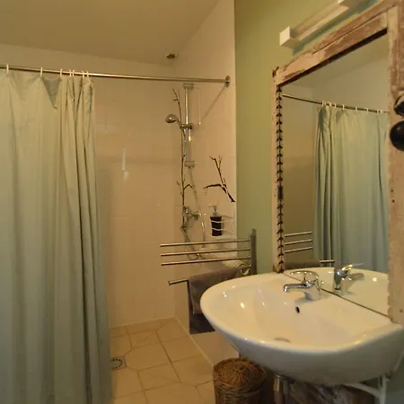 Modern Holiday Home With Private Garden In Jumel Ferienhaus *